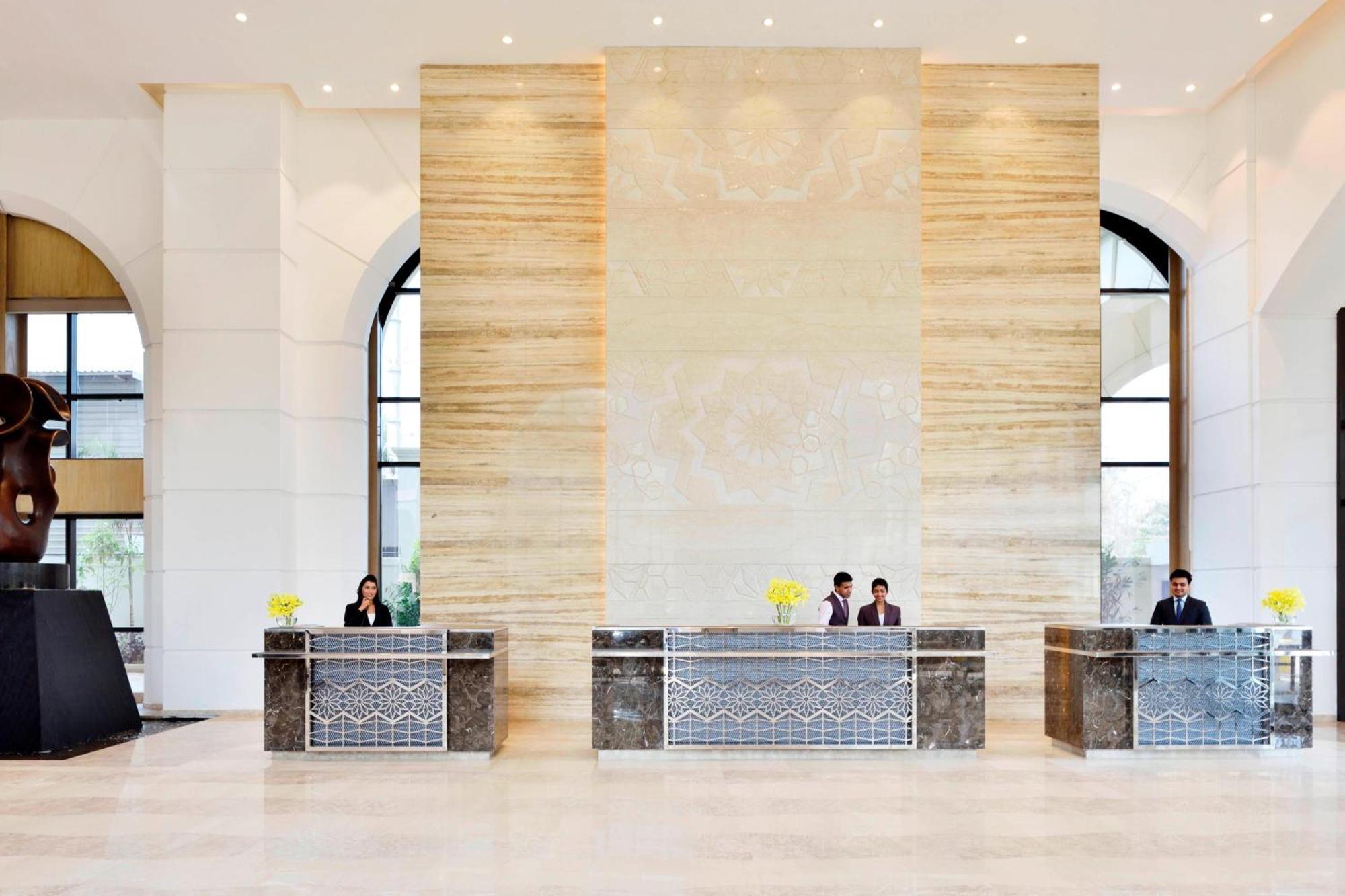 Courtyard By Marriott Bengaluru Hebbal Hotel Luaran gambar